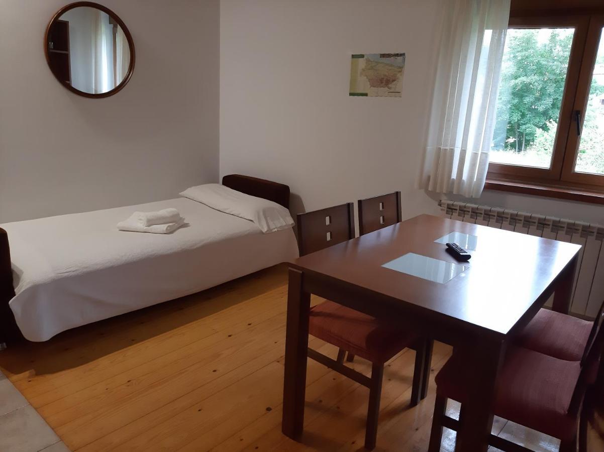 El Puentin Del Sella Con Wifi Y Parking Gratuito Apartment Cangas de Onis Ngoại thất bức ảnh