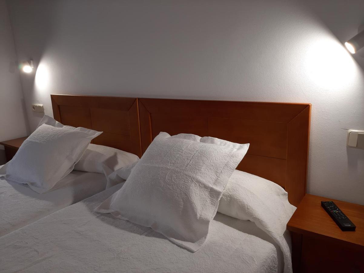 El Puentin Del Sella Con Wifi Y Parking Gratuito Apartment Cangas de Onis Ngoại thất bức ảnh
